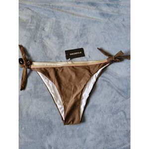 Sherrylo swim bottom 
